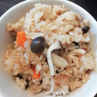 【簡単】きのこの炊き込みご飯【節約】